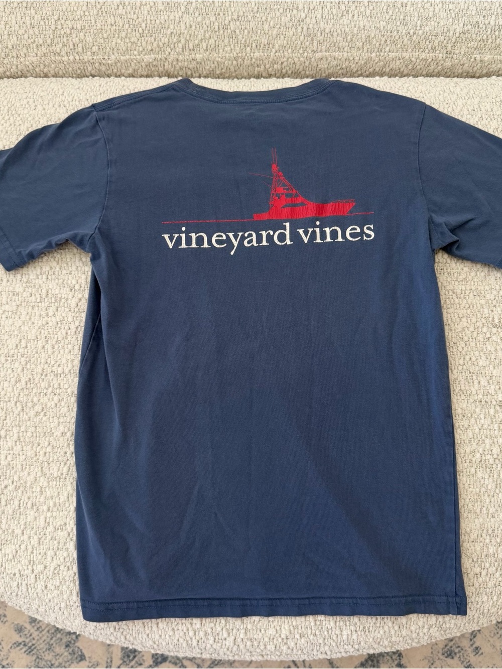 Vineyard Vines boys t-shirt S 8-10 fishing boat nautical blue preppy sailing